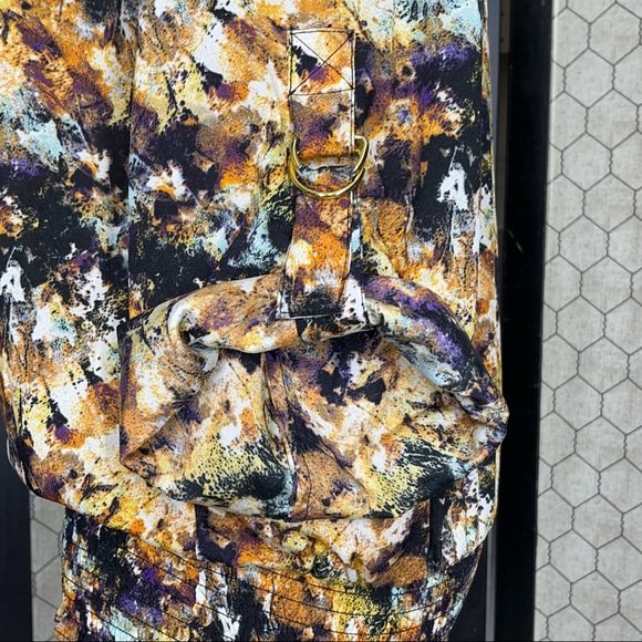 thesis Convertible Sleeve Elastic Waist Blouse - Picture 5 of 10